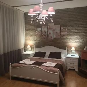 https://stella-de-tolomei.emilia-romagnahotels.net
